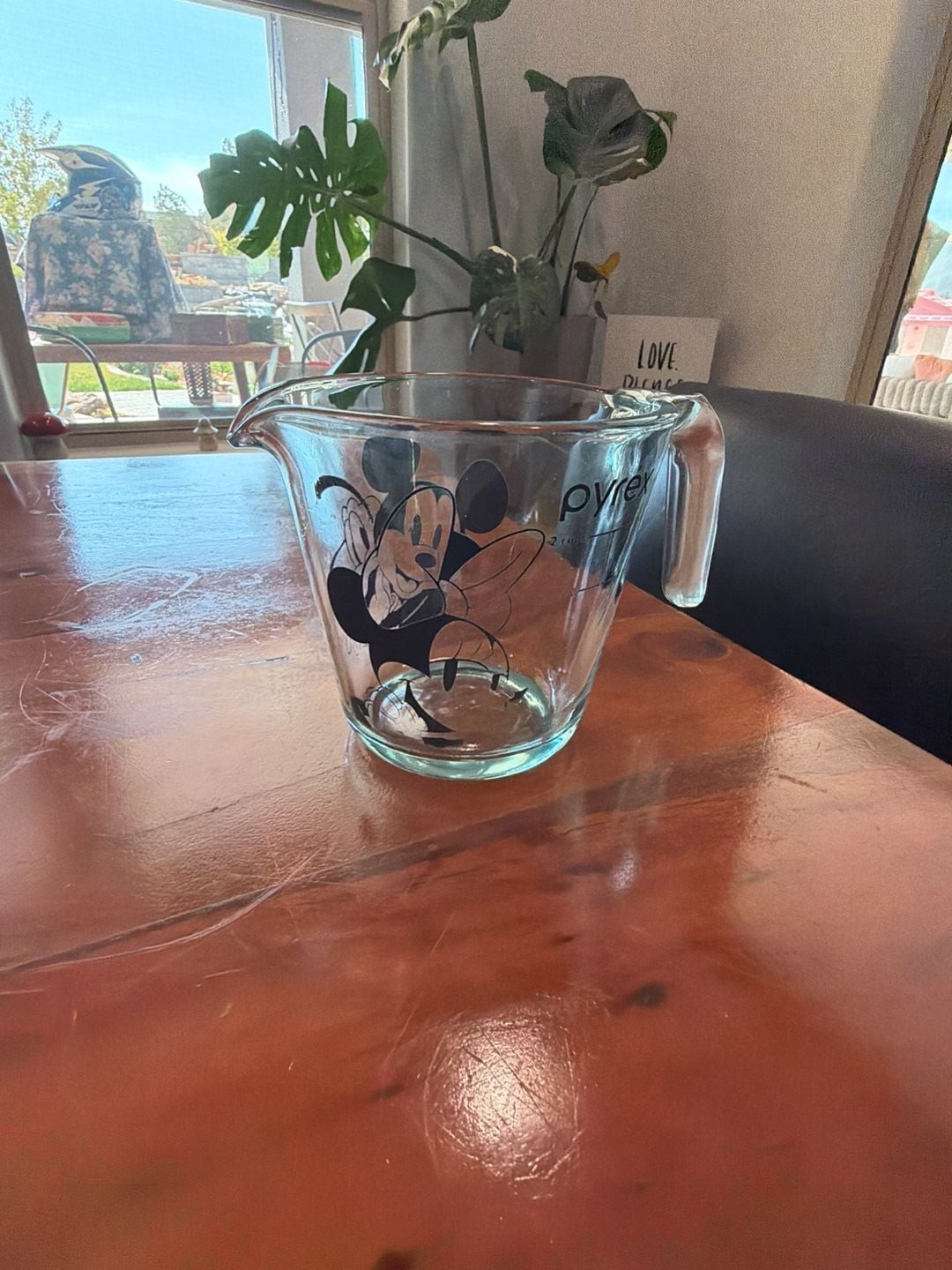 Pyrex Disney Mickey Mouse and Friends 2-Cup Glass Measuring Cup