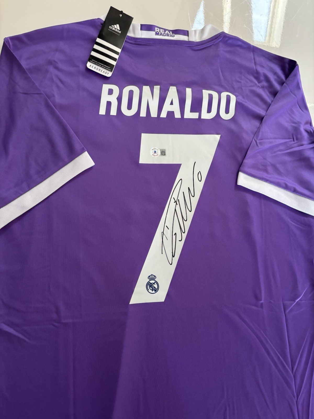 🔥⚽️ Cristiano Ronaldo Hand Signed Real Madrid Jersey, Beckett COA ⚽️🔥
