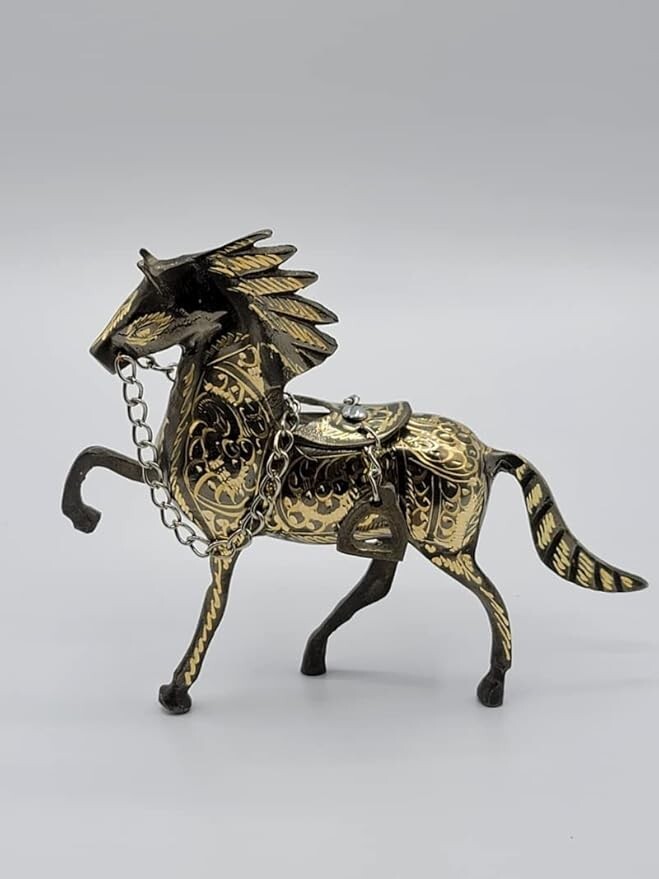 Handcrafted Brass Horse–Vintage Antique Spelter