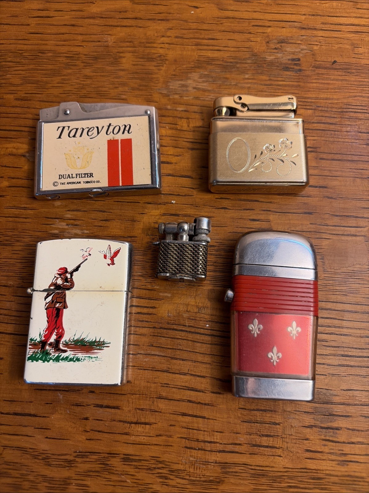 Lot of (5)Vintage cigarette Lighters.
