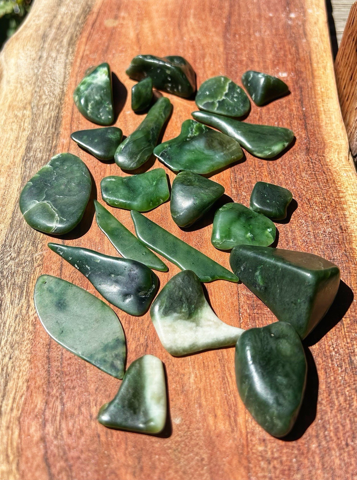 BC Canada Nephrite Jade Chips And Smalls Tumble Polished 241 Grams