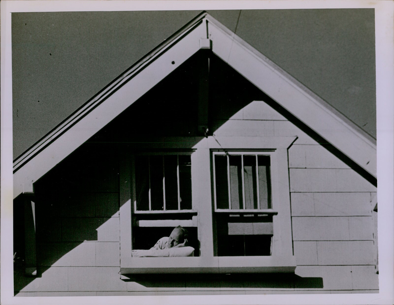 GA46 Original Photo MAN PEERING OUT ATTIC WINDOW Bedridden Invalid Sick Patient