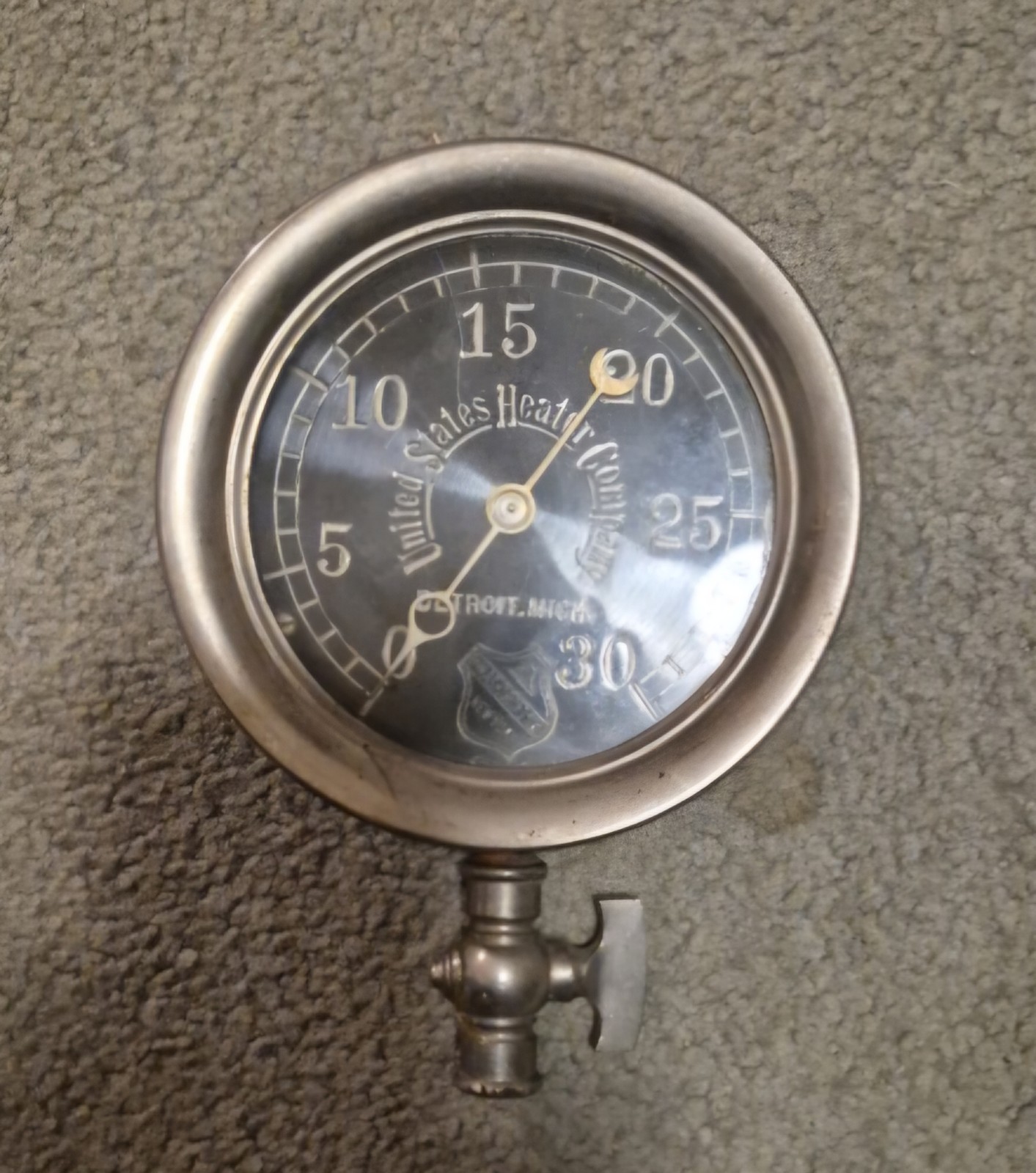 Antique Cast Iron Gauge United States Heater Co.  Detroit Michigan Ashcroft NY
