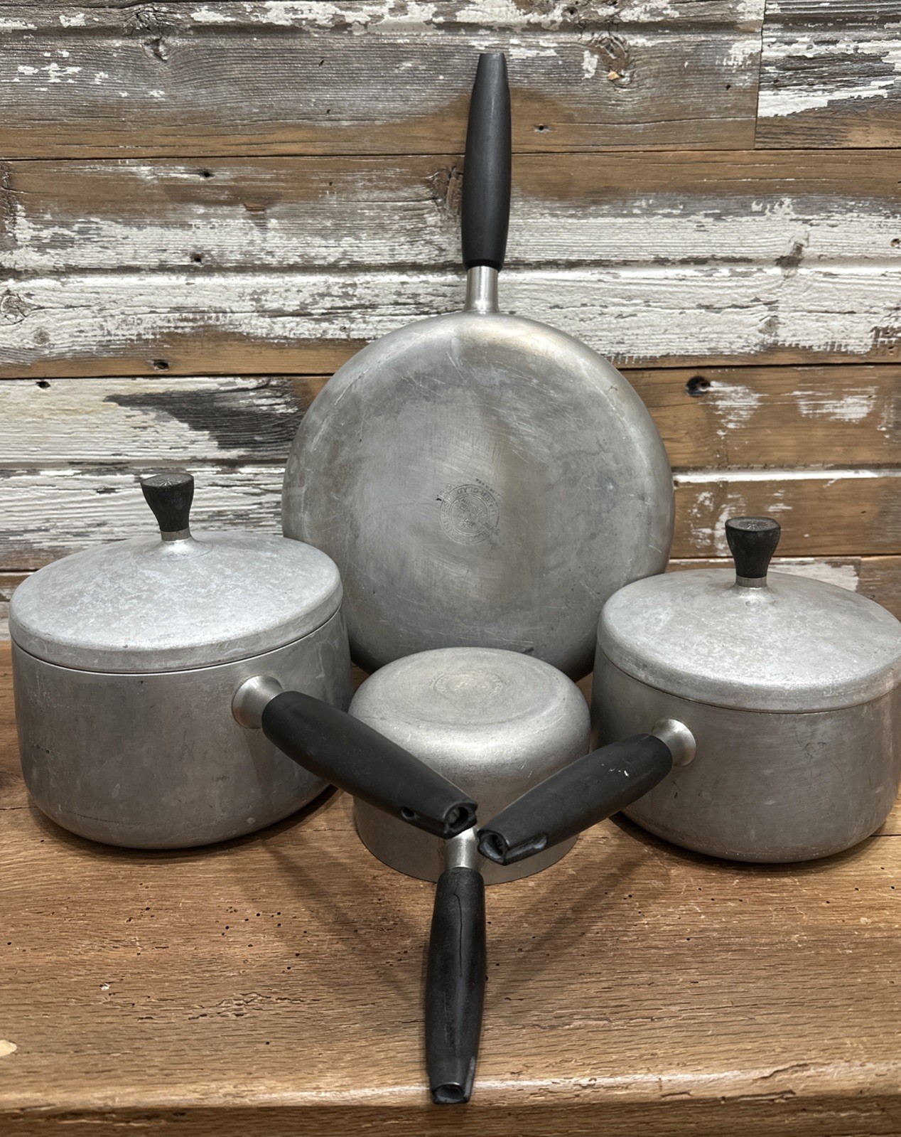 VTG Wear-Ever Aluminum Skillet / Pots 6pc Set Cookware USA 781, 782, 783, 960