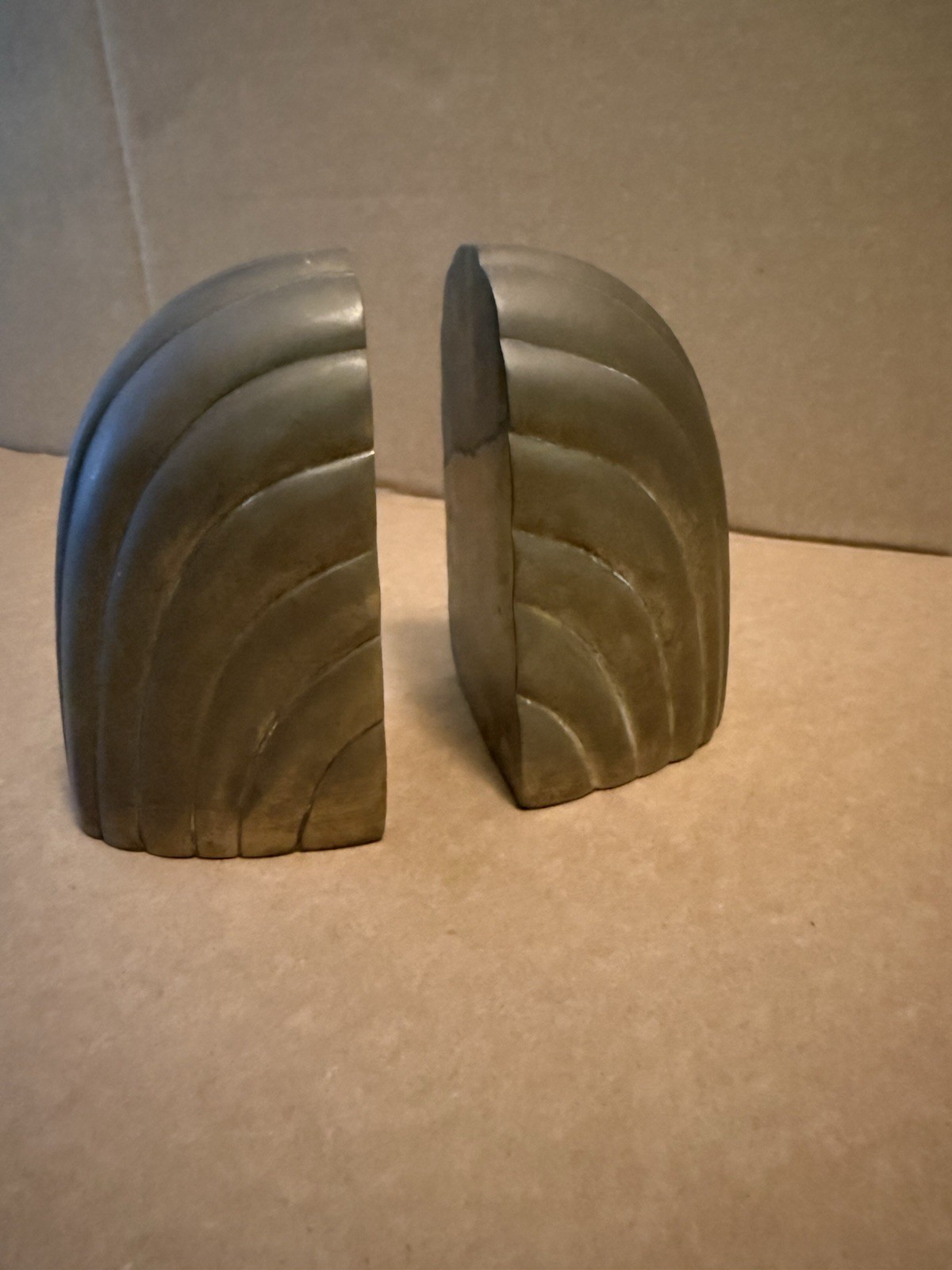 Vintage MCM brass scalloped bookends, Midcentury, Art Deco revival