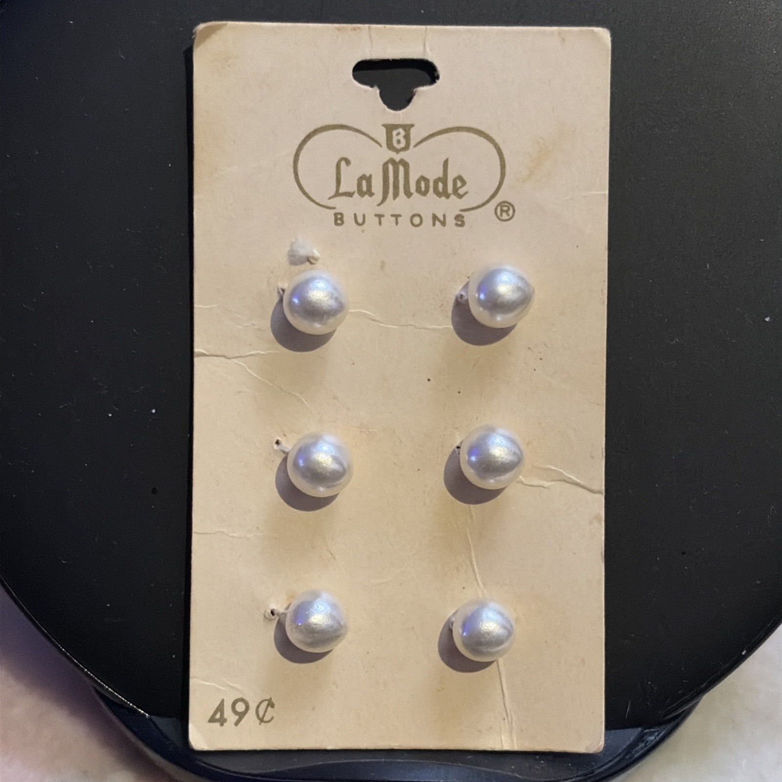 Vintage La Mode Pearl Buttons No 301 Size 12 5/16