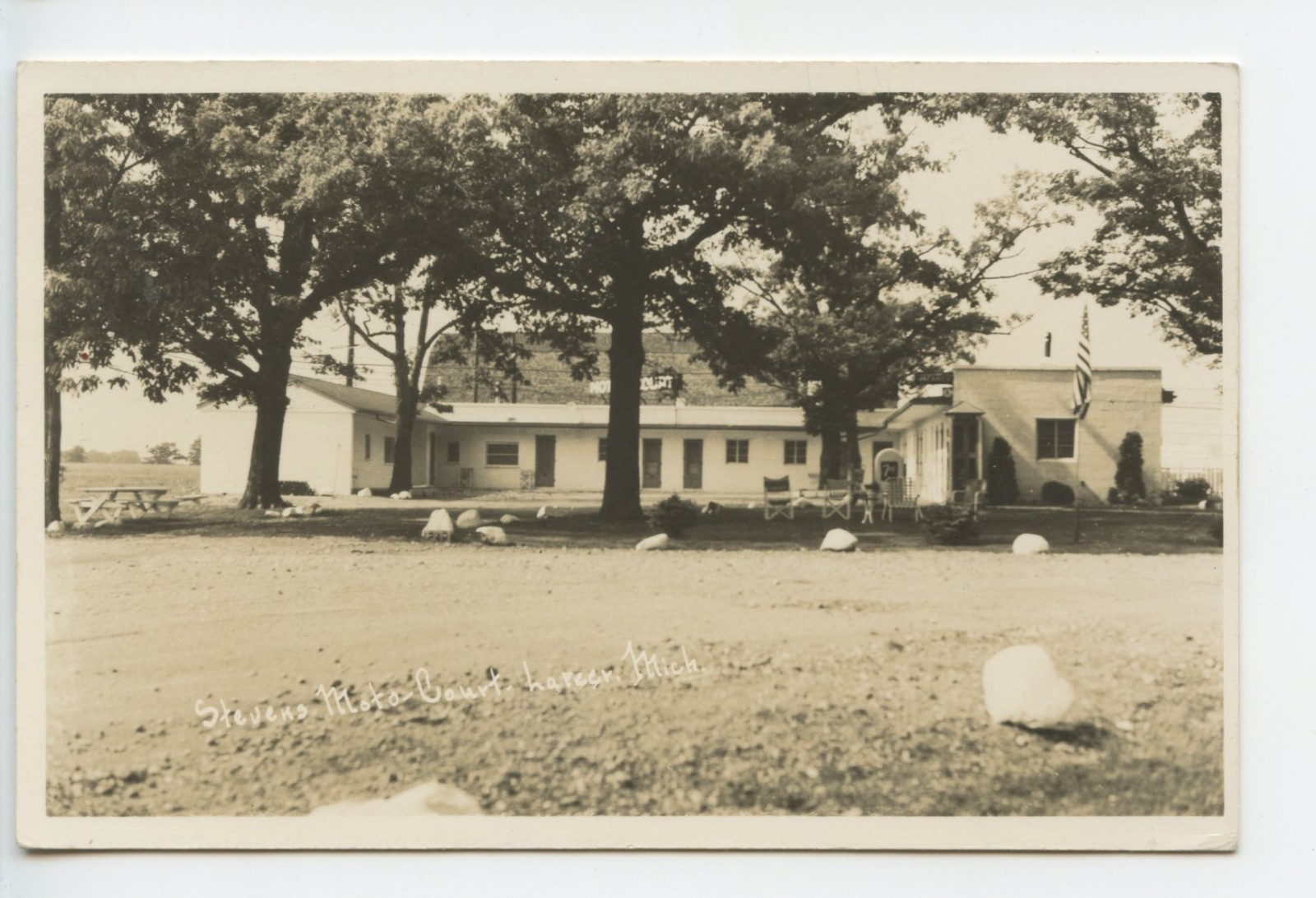 Vintage c1950 RPPC Postcard: Stevens Motor Court Lapeer MI Michigan Real Photo
