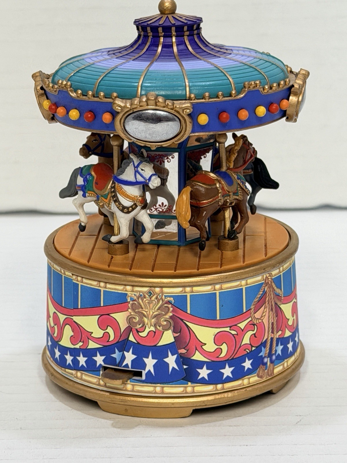 ENESCO ~ CAROUSEL / MERRY GO ROUND MAGIC ~ ACTION & MUSICAL ~ 1995 *EUC