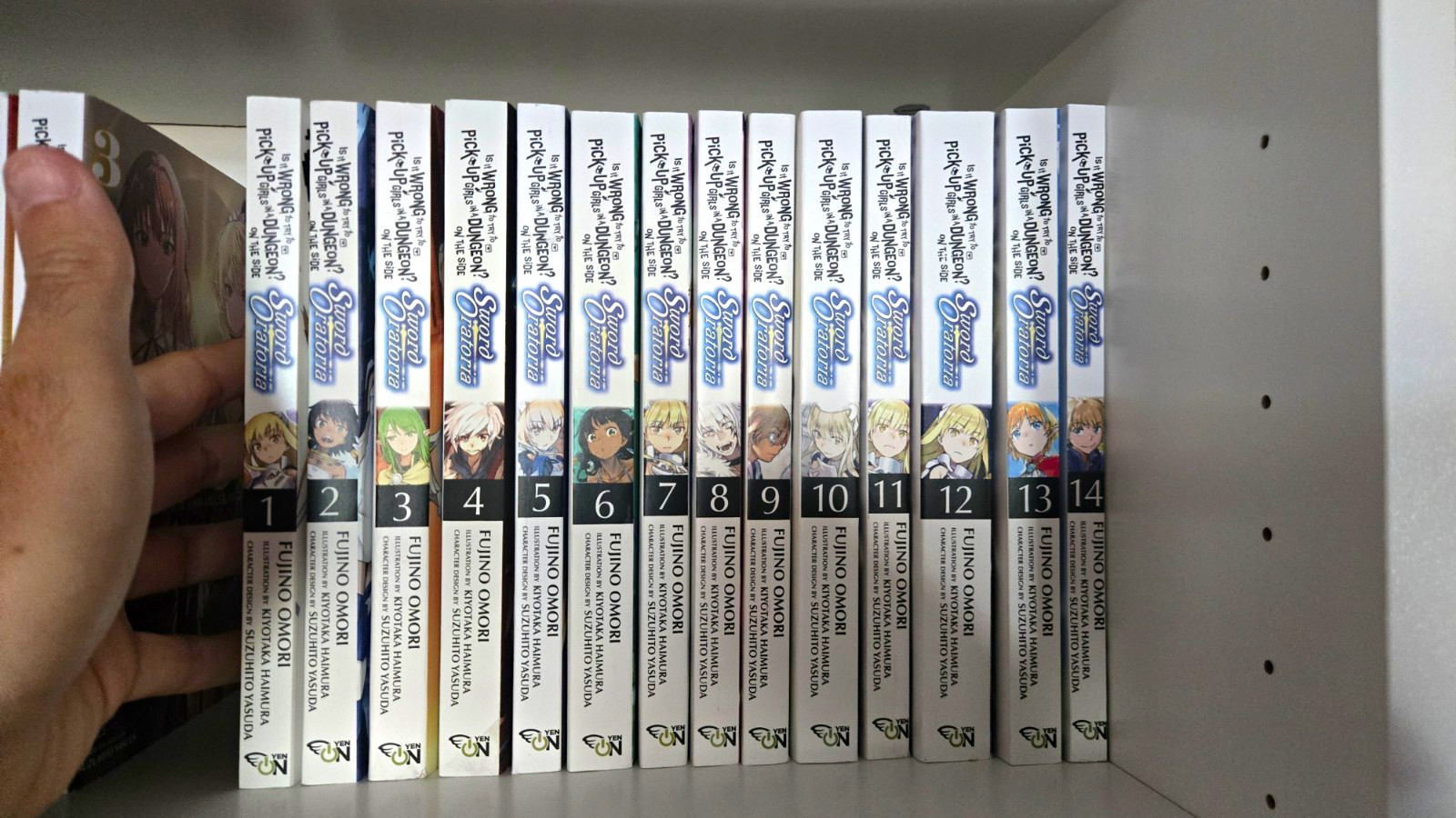 Is It Wrong To Pick Up Girls In A Dungeon Sword Oratoria Light Novel Vol 1-14