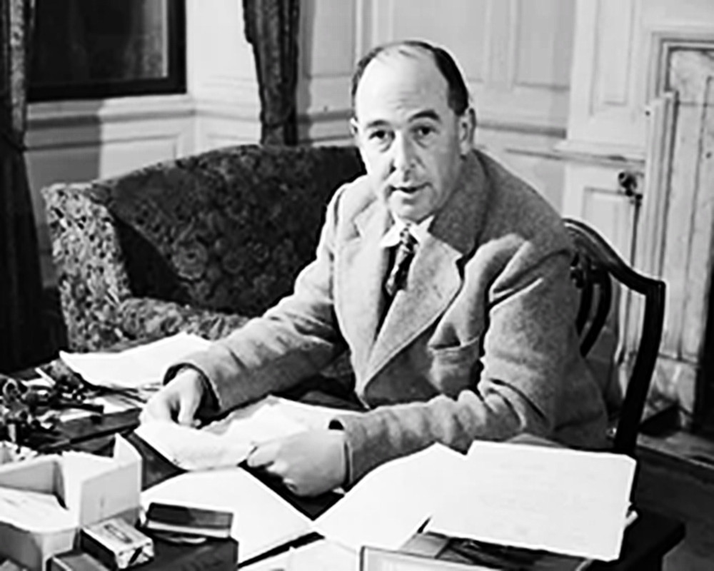 C.S. LEWIS BRITISH WRITER LAY THEOLOGIAN 8