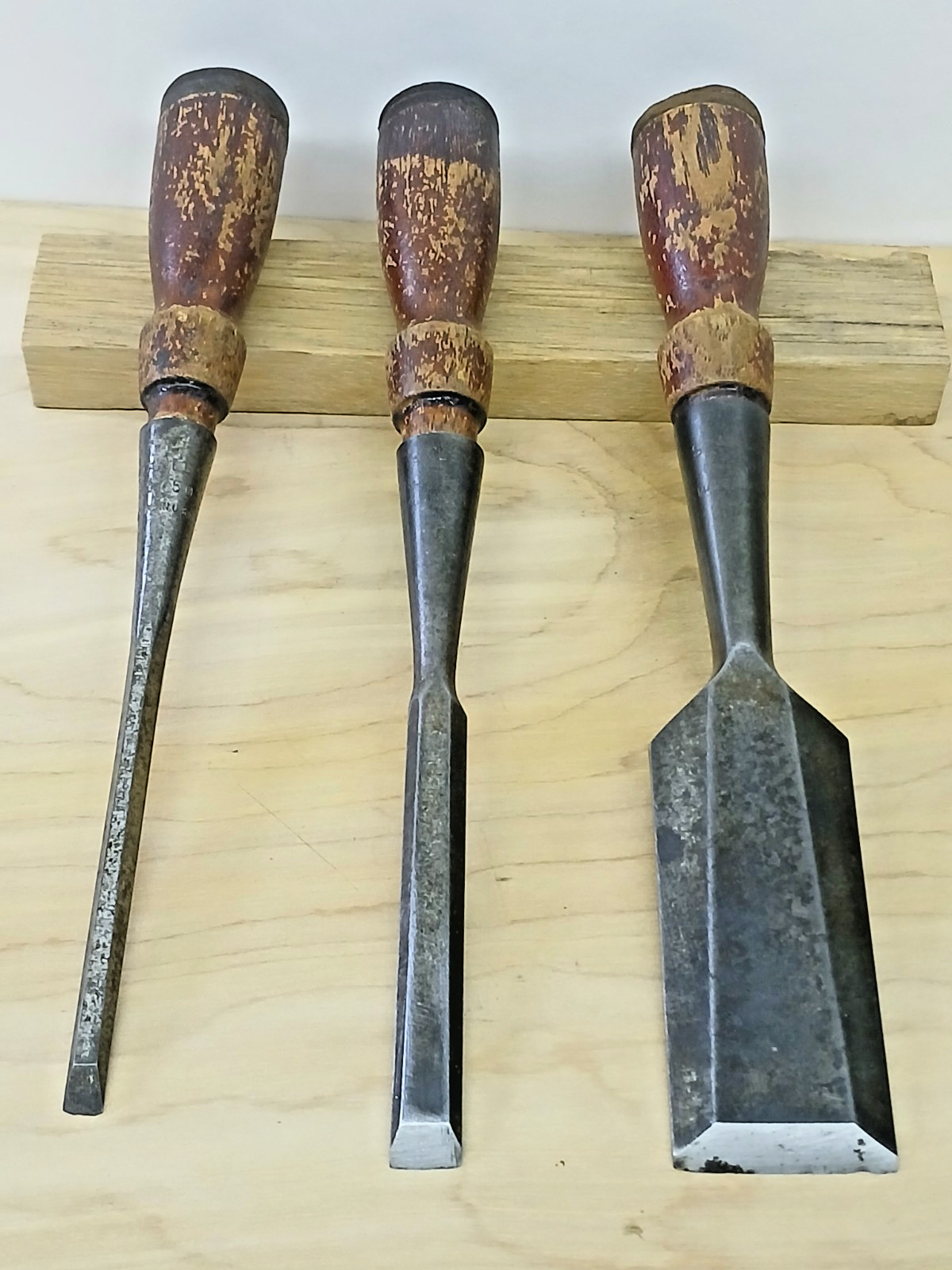Vintage Stanley No. 750 Socket Chisel Set 1/4 1/2 1-1/2 Golden Era 3-Line USA