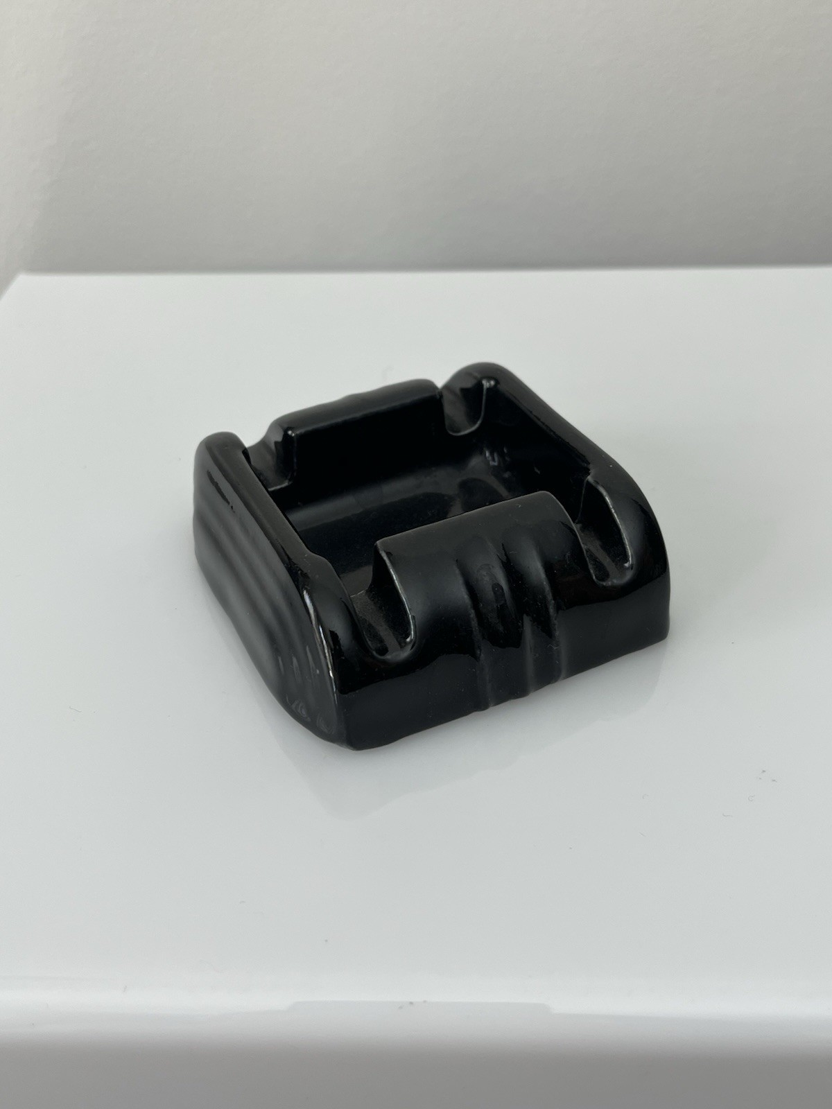 ⚫️ Rare Antique 1920s Albert Pick & Co Art Deco Individual Black Ashtray 3” x 3”