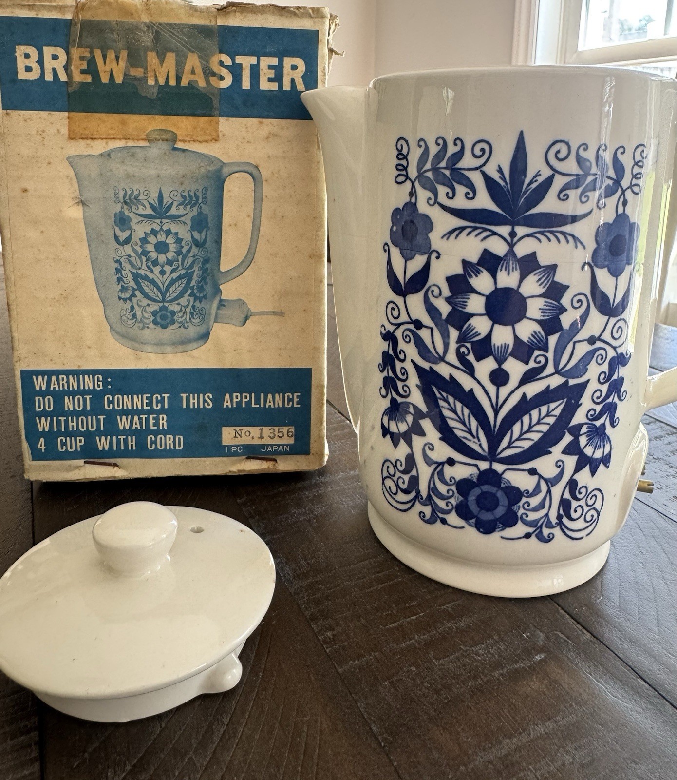 Vintage 1970s Brew-Master Electric Ceramic Hot Water Pot Blue Floral No. 1356