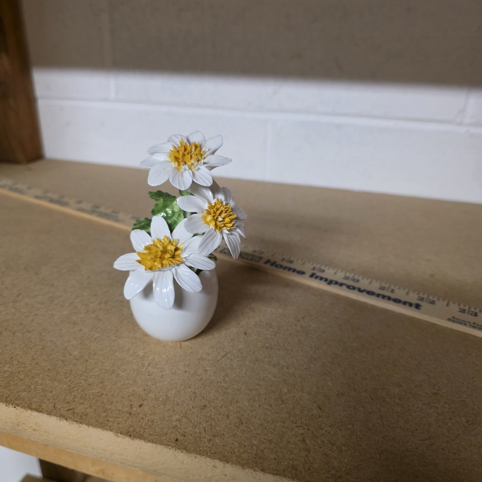Vintage Royal York Fine Bone China Daisy Figurine Made In England USED 👀PICS
