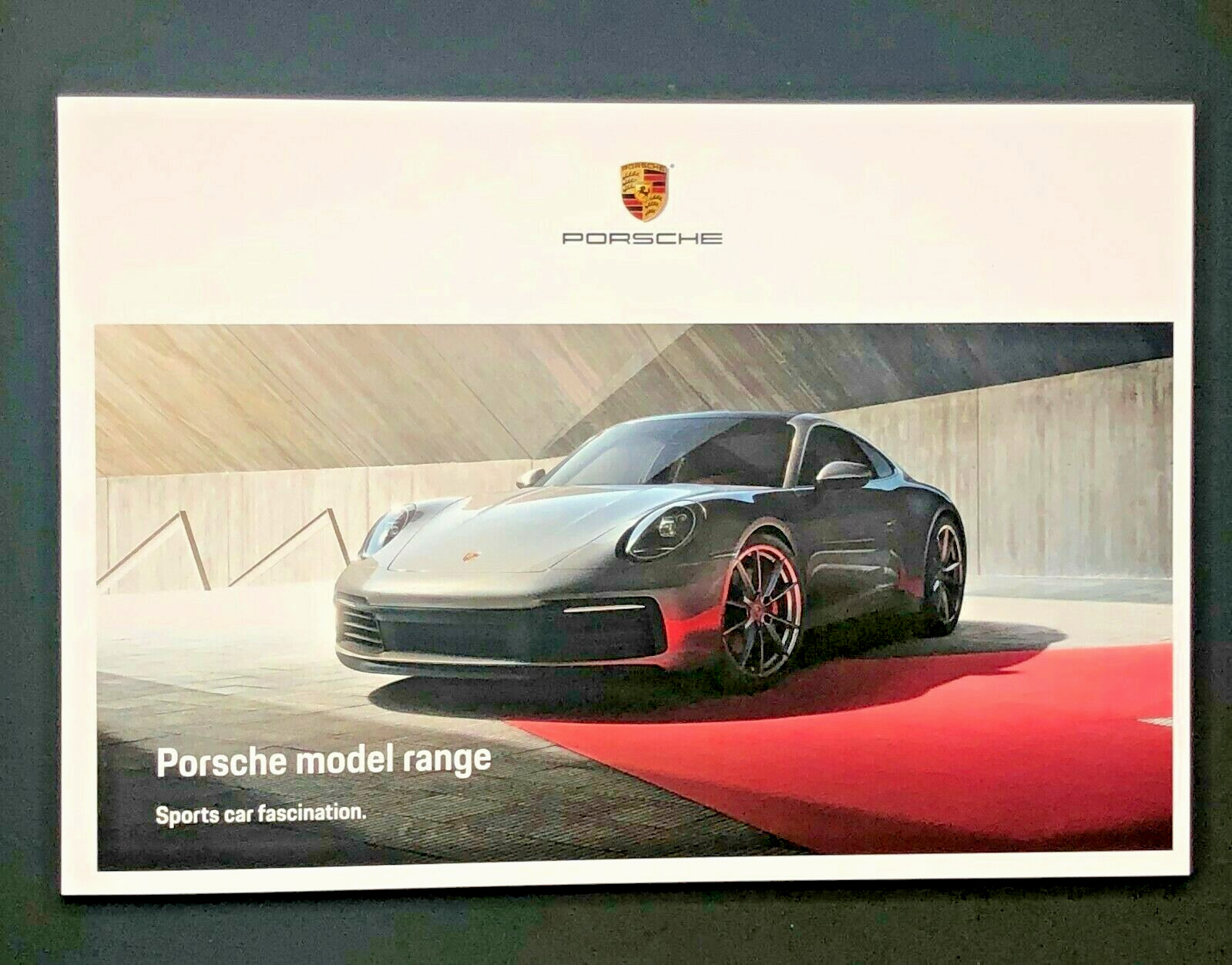 2019 2020 Porsche Model Range Sales Brochure 911 Macan Boxster Cayman GTS +