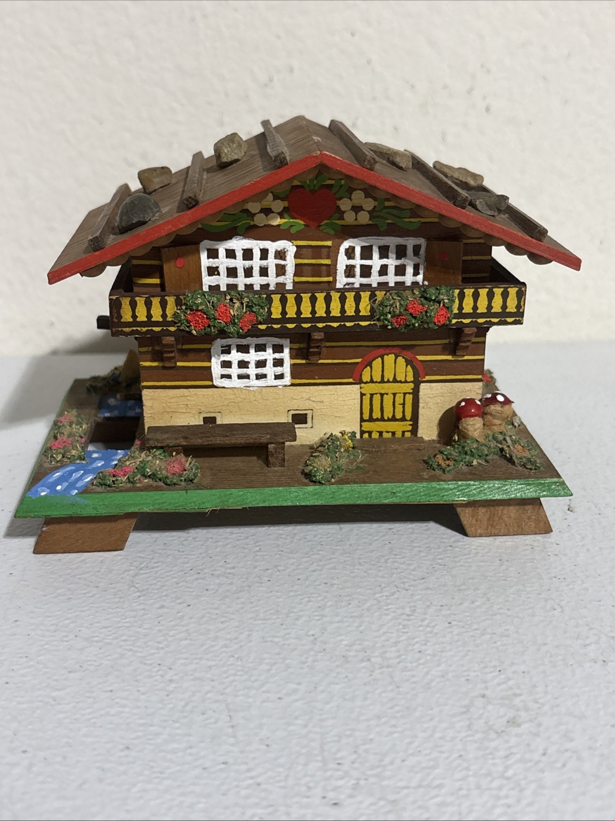 Vintage Wooden Swiss Chalet House Music Trinket Box Wegisserlied Works Read