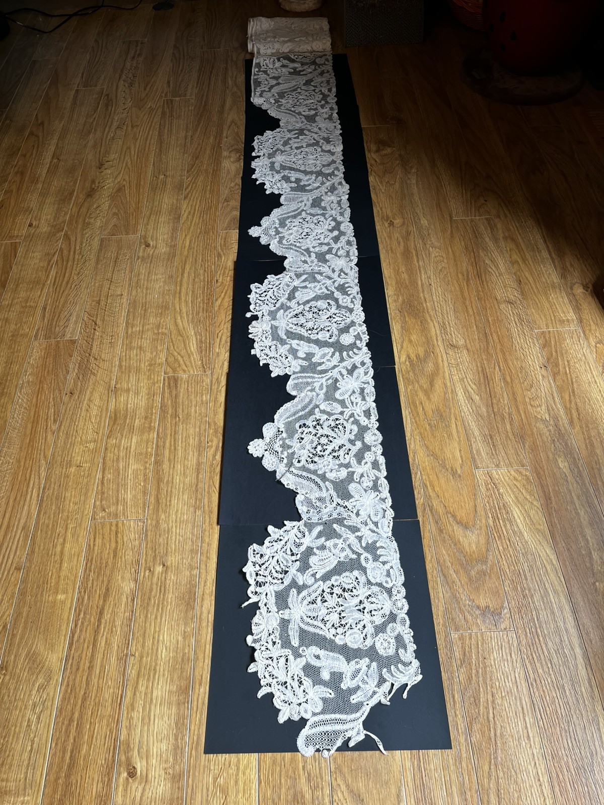 Antique Brussels Duchesse Lace Ecru 5’9”x 7”Wedding Veil Panel Tablecloth