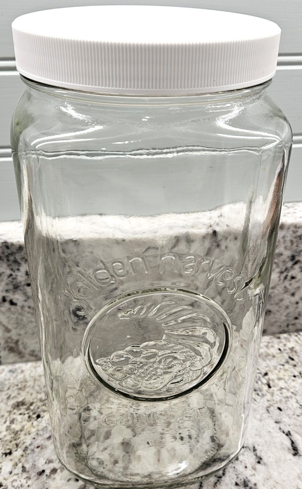 Vtg Golden Harvest 2 Qt Glass Canister Clear Square Jar 9” H x 4 1/2” W w Lid