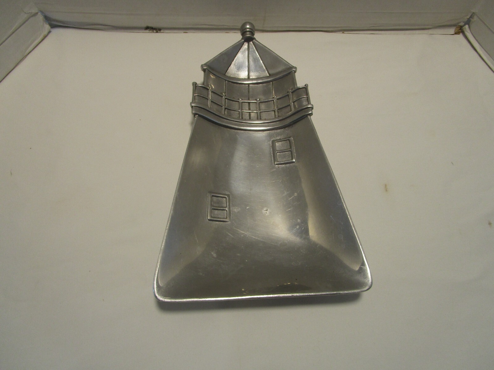 MARIPOSA BRILLANTE Cast Aluminum Lighthouse shaped Platter 14”T 1990 Mexico