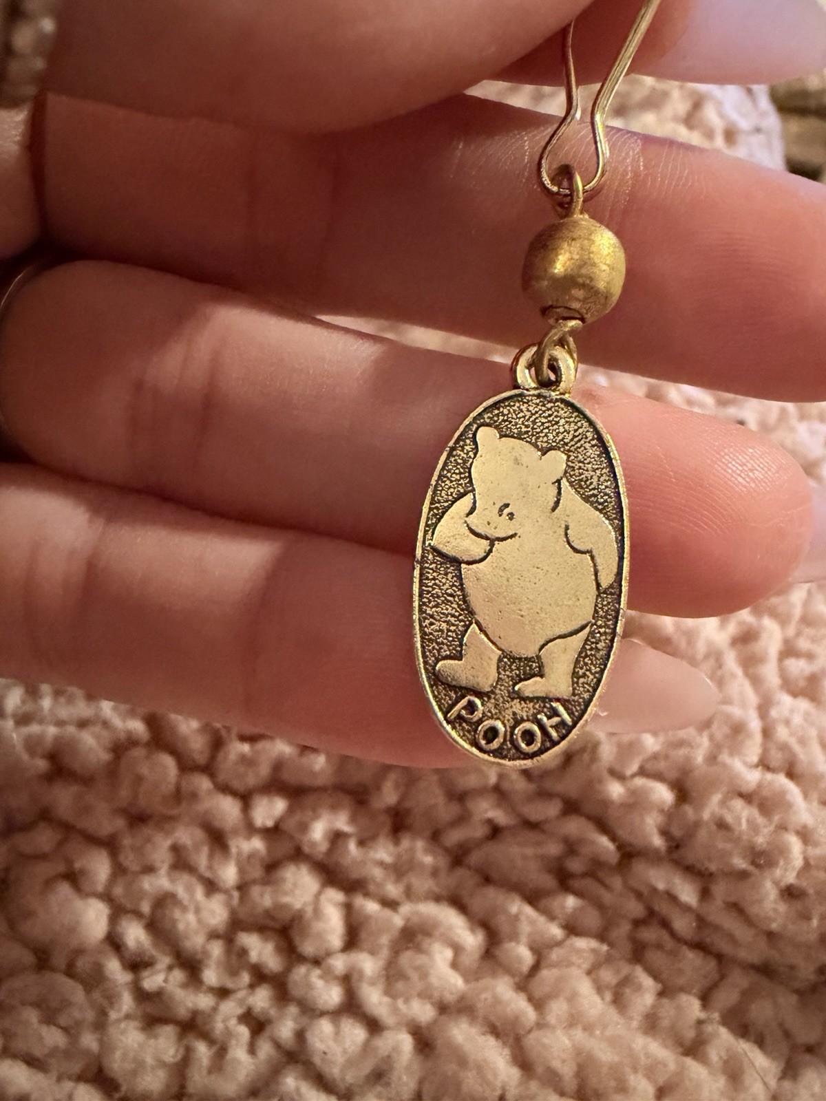 Rare Vintage Gold Tone Winnie The Pooh Bear Clip Charm Keys/ Bag