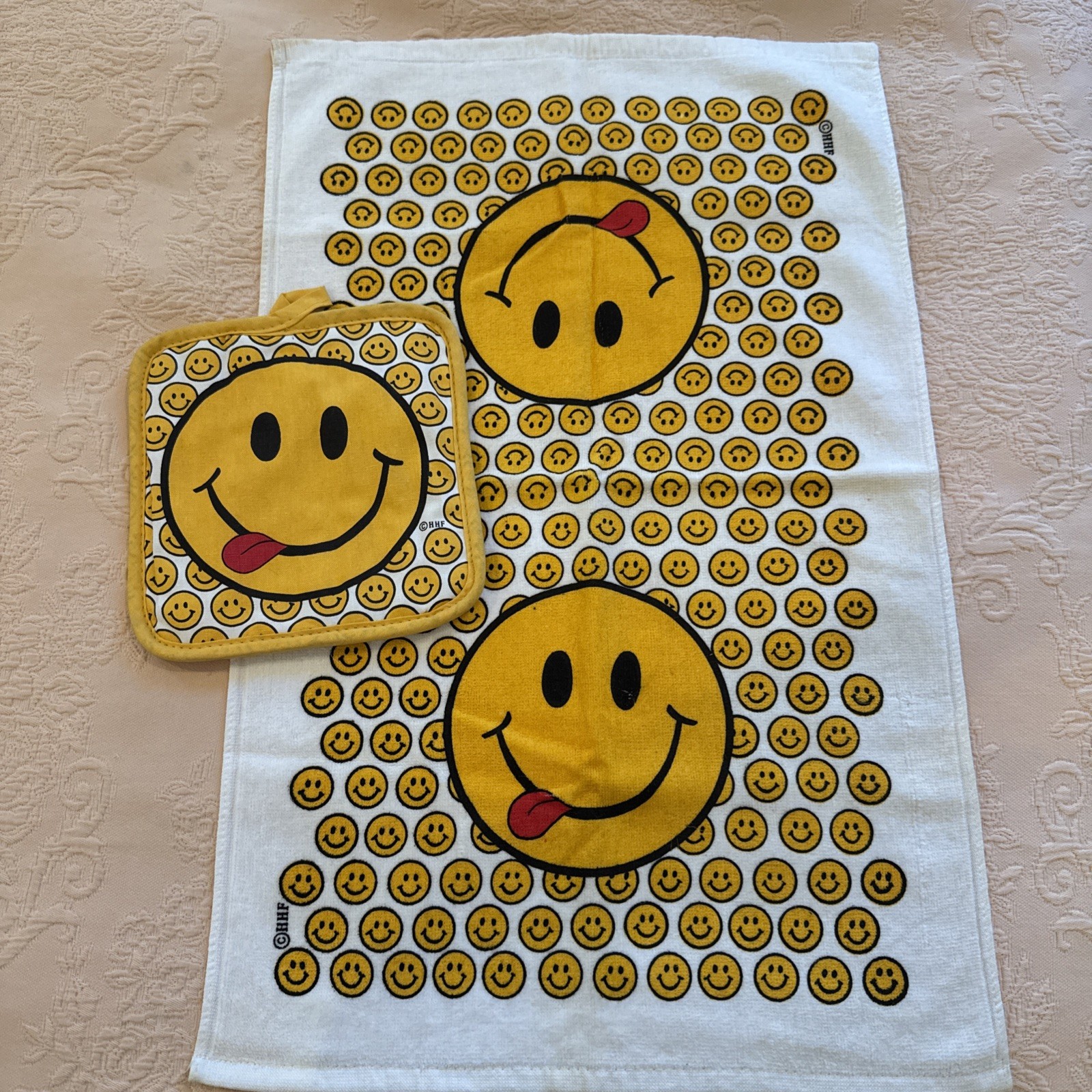 Vintage 70s HHF Smiley Hand Towel and Potholder Set