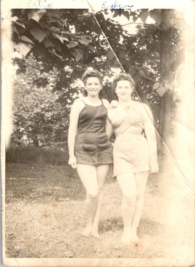 1942 Photograph Artie & Evelyn Barefoot in Swimsuits WWII Home Front Summer
