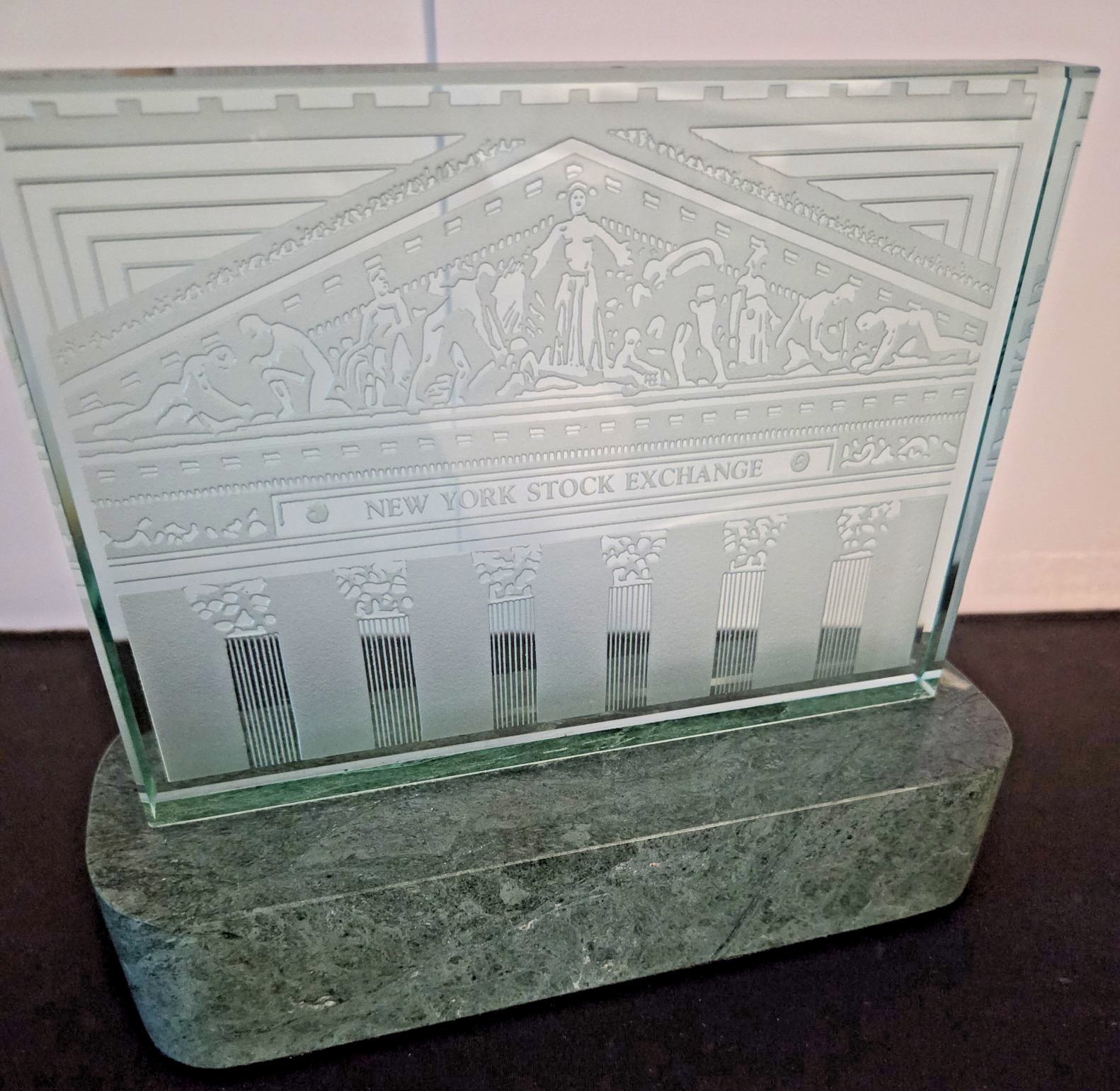 Vtg rare 3D New York Stock Exchange (Laser Etched) 200th anniv. marble base