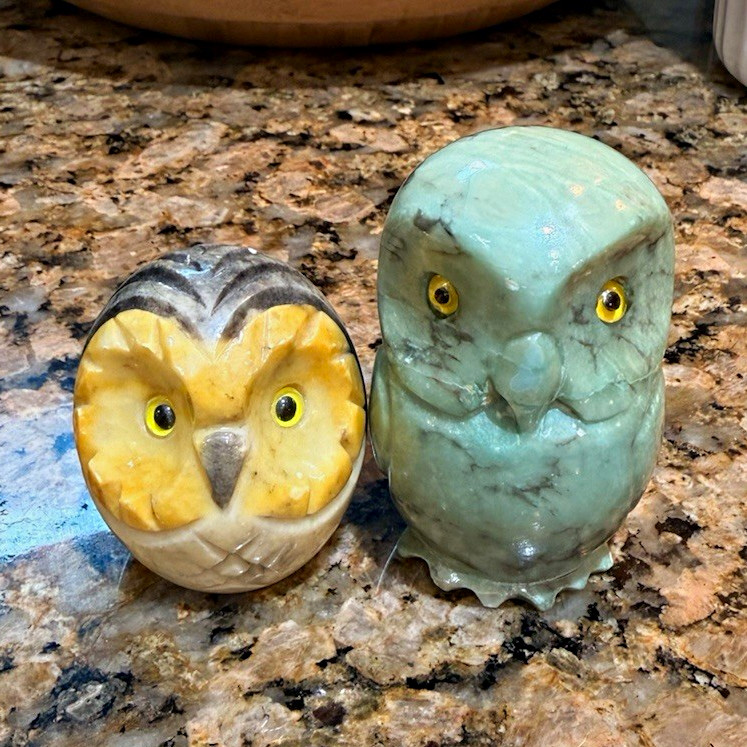 Vintage Italian Alabaster Owl Figurines – Hand Carved in Italy – Pair