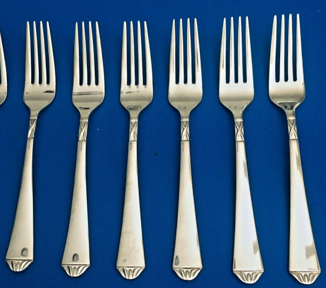 6 Lenox 18/10 British Colonial Glossy Stainless 7 1/4 \