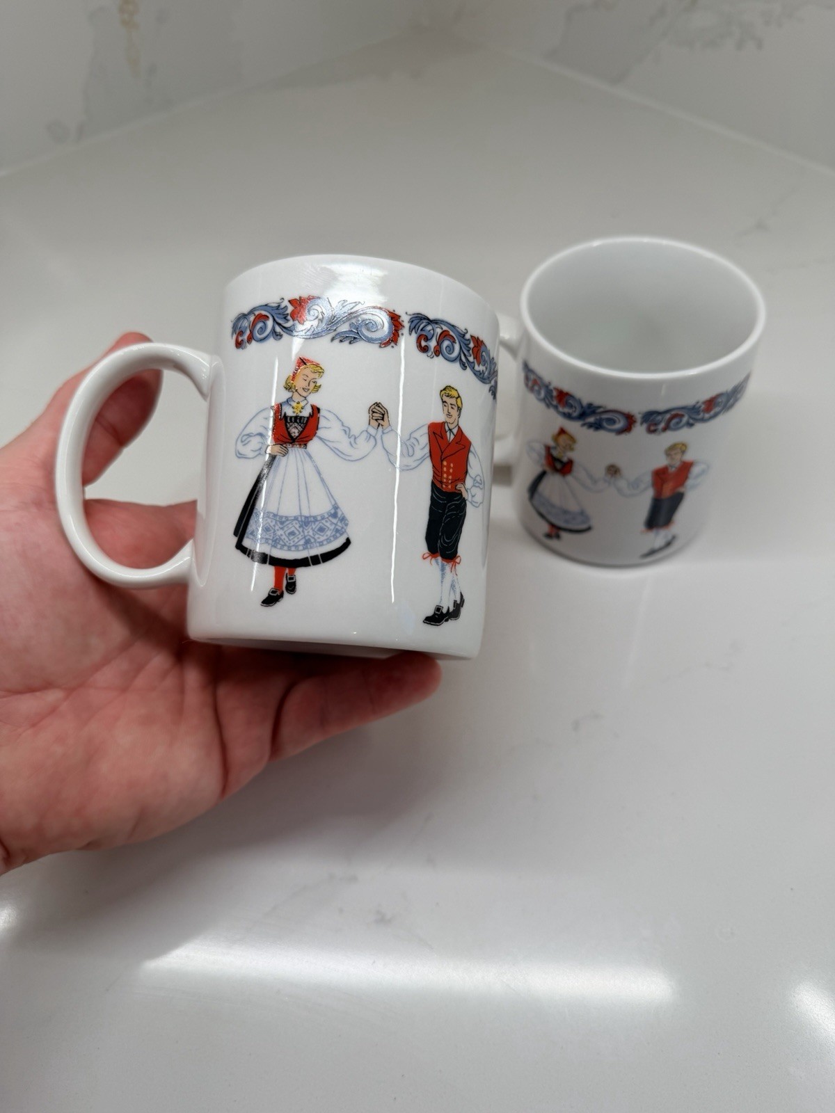 Vtg Bergquist Figgjo Norway Hardanger Dancers Coffee Mug  Folk Art Set 2 Cup Nos