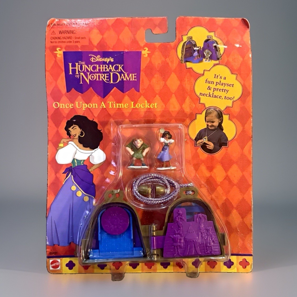 Vintage 1996 Disney Hunchback Notre Dame Locket Playset Mattel Sealed New Toy
