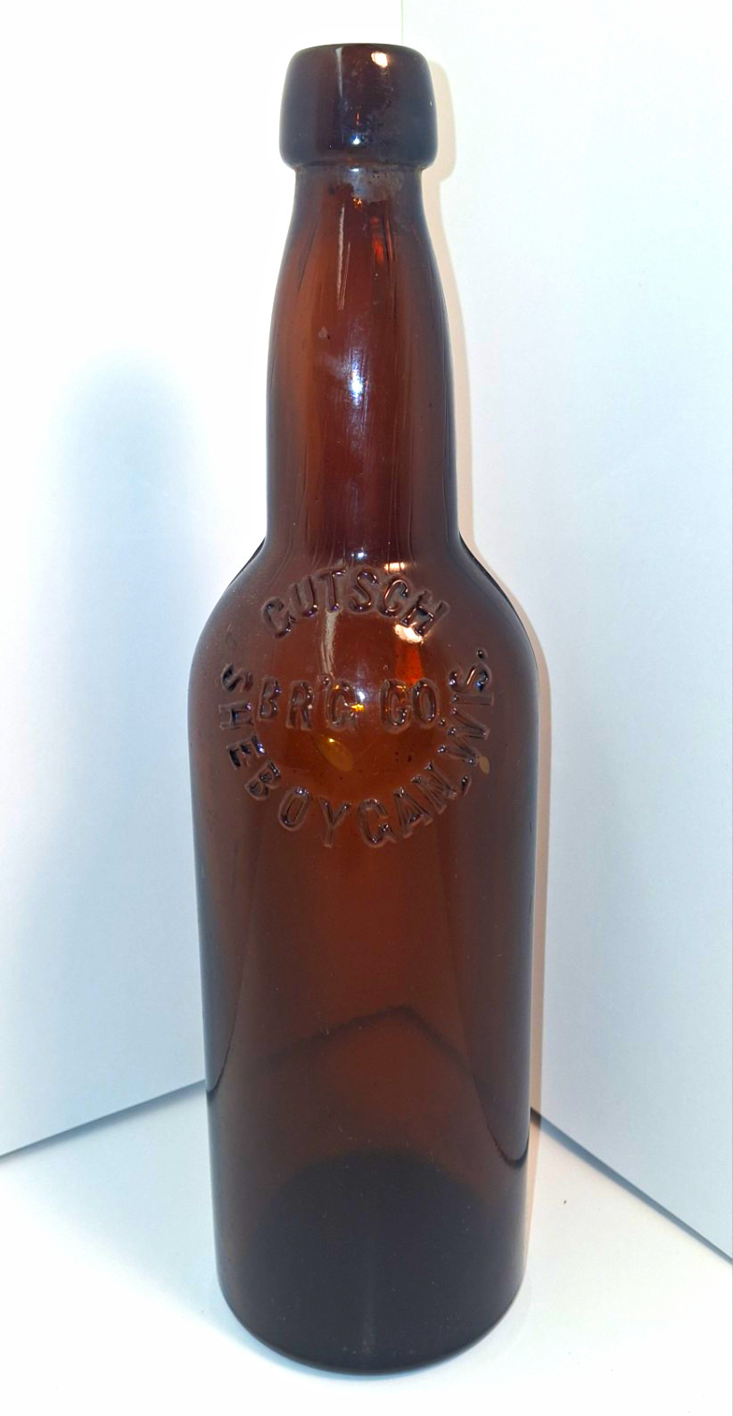 Gutsch Brewing Co. Amber Glass Beer Bottle Sheboygan Pre Prohibition Antique 