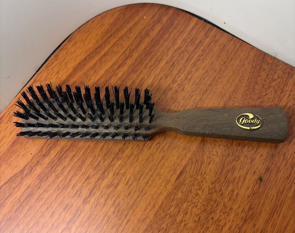 Vtg 1980s Goody Hair Brush 8104 Brown, Nylon Bristles Faux Wood Grain USA Made