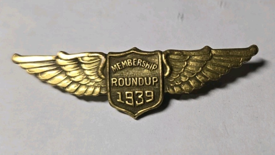 Vtg 1939 American Legion Membership Roundup Goldtone Pin
