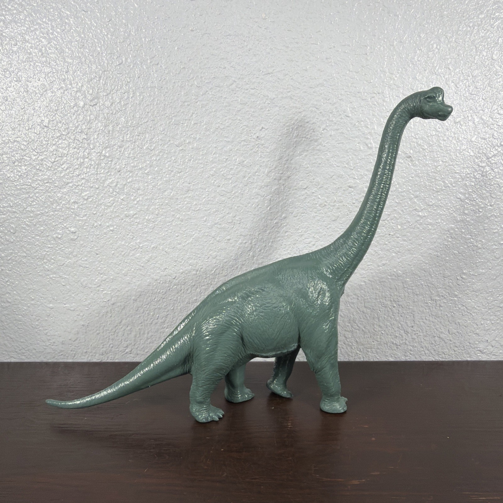 1984 BRITISH MUSEUM OF NATURAL HISTORY BRACHIOSAURUS DINOSAUR TOY FIGURE