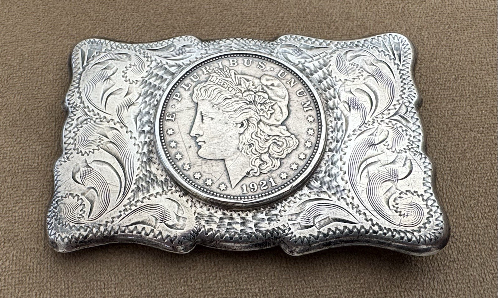 VTG Old Western Frontier Engraved Sterling 1921 Morgan Silver Dollar Belt Buckle