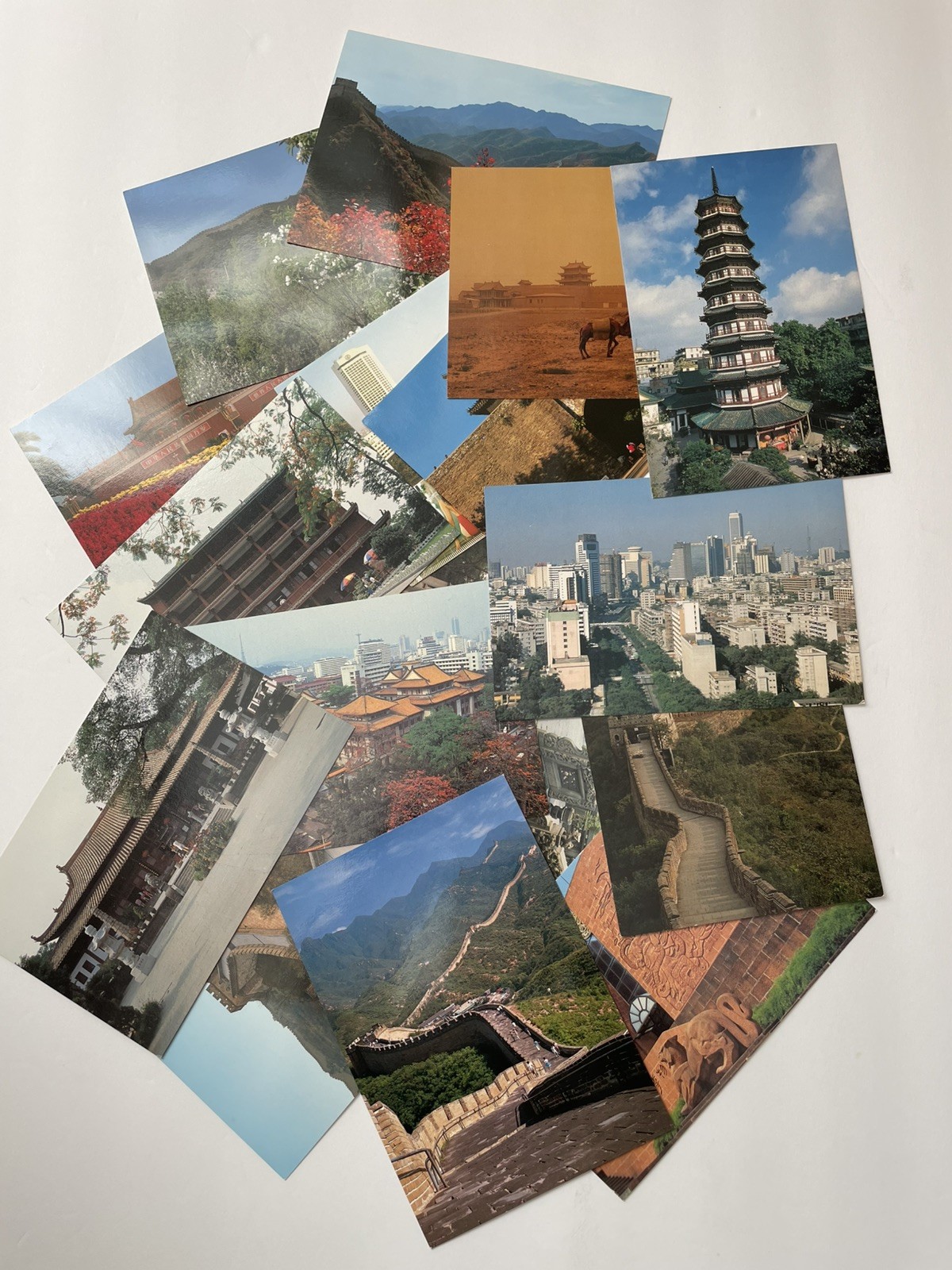 China travel Souvenir Postcards  lot of 18 Unused Great Wall,  Temples & More