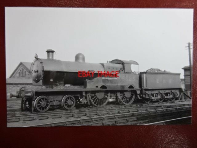 PHOTO  DARKROOM - LNWR GEORGE V CLASS LOCO NO 5325 SIR THOMAS BROOKE