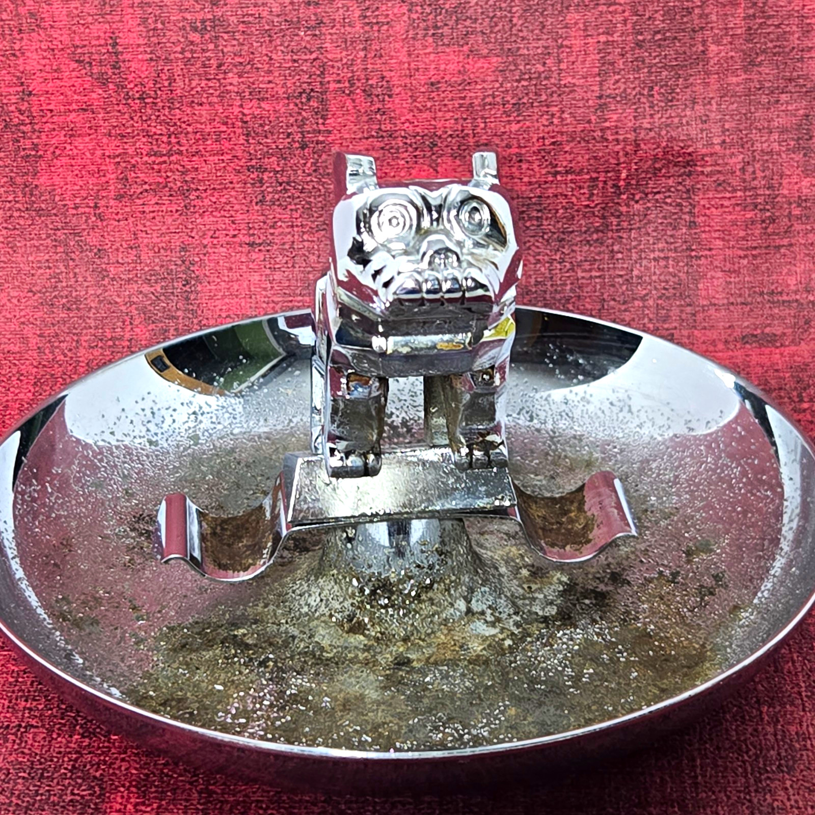 Vintage Mack Truck Bull Dog Chrome Cigar Ashtray Central Die Casting PAT 87931