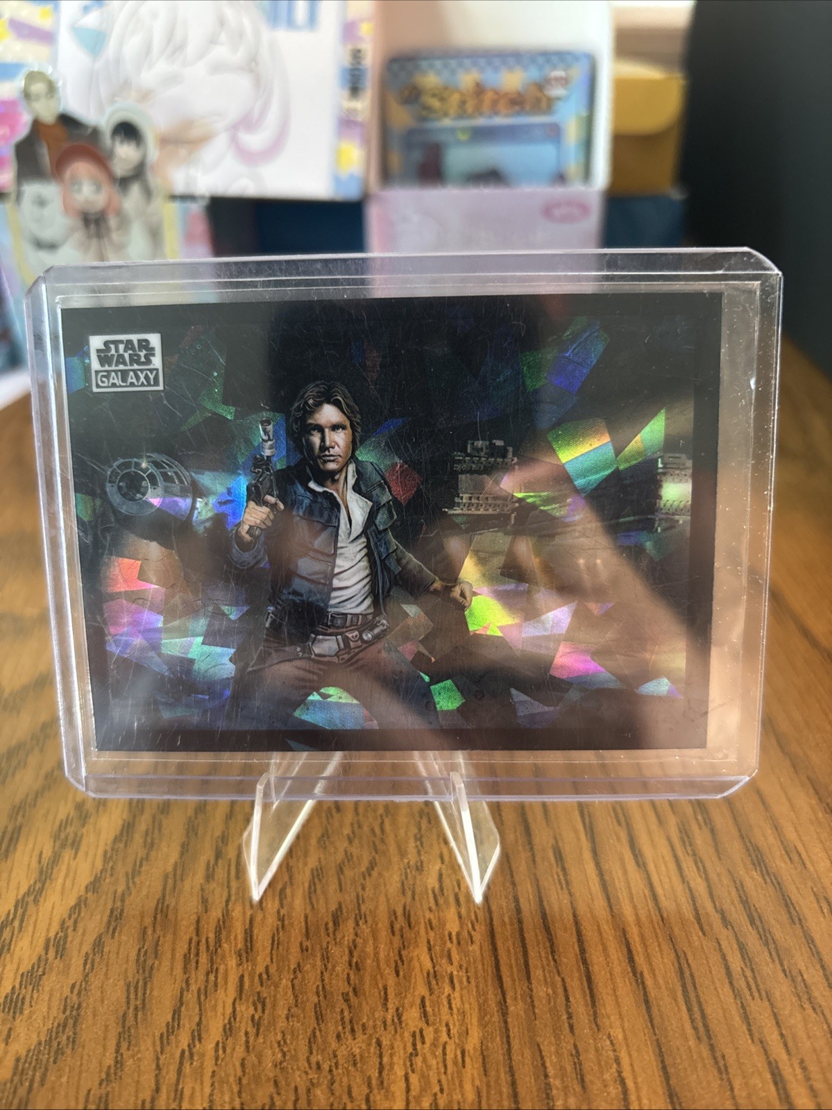 Solo Investigates - 2022 Topps Chrome Star Wars Galaxy #19 Atomic Refractor /150