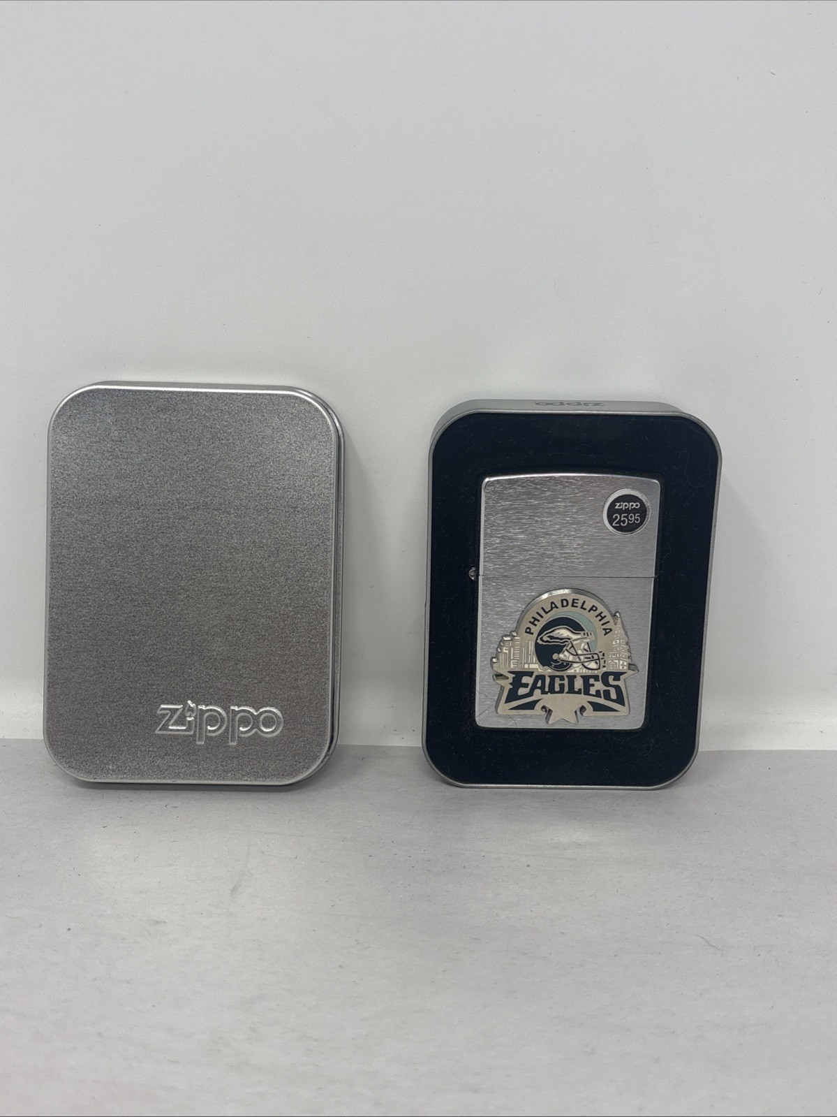 2002 Zippo Lighter Philadelphia Eagles 3D NFL New