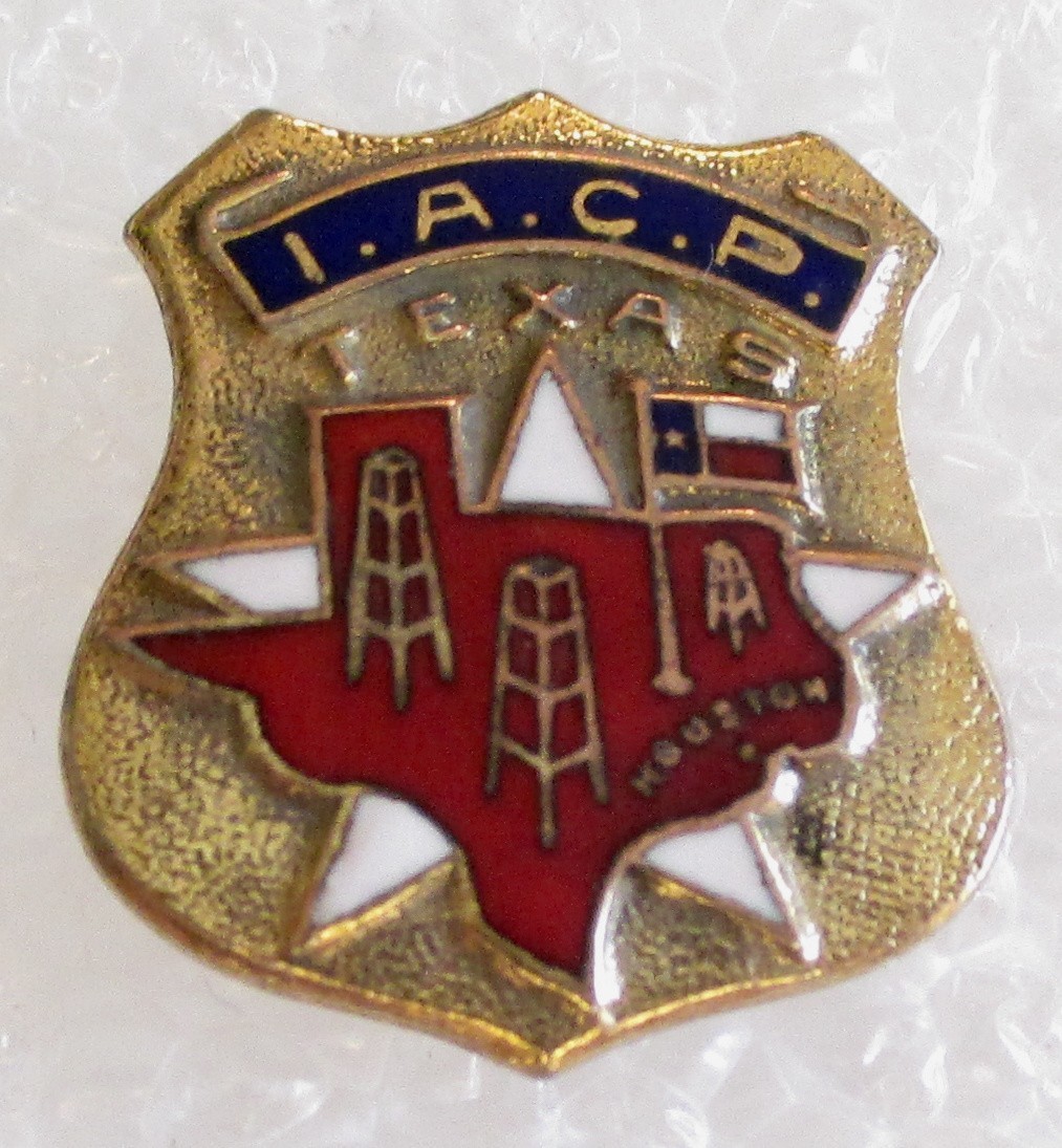 Vintage International Association Chiefs of Police Texas Member Lapel Pin - IACP