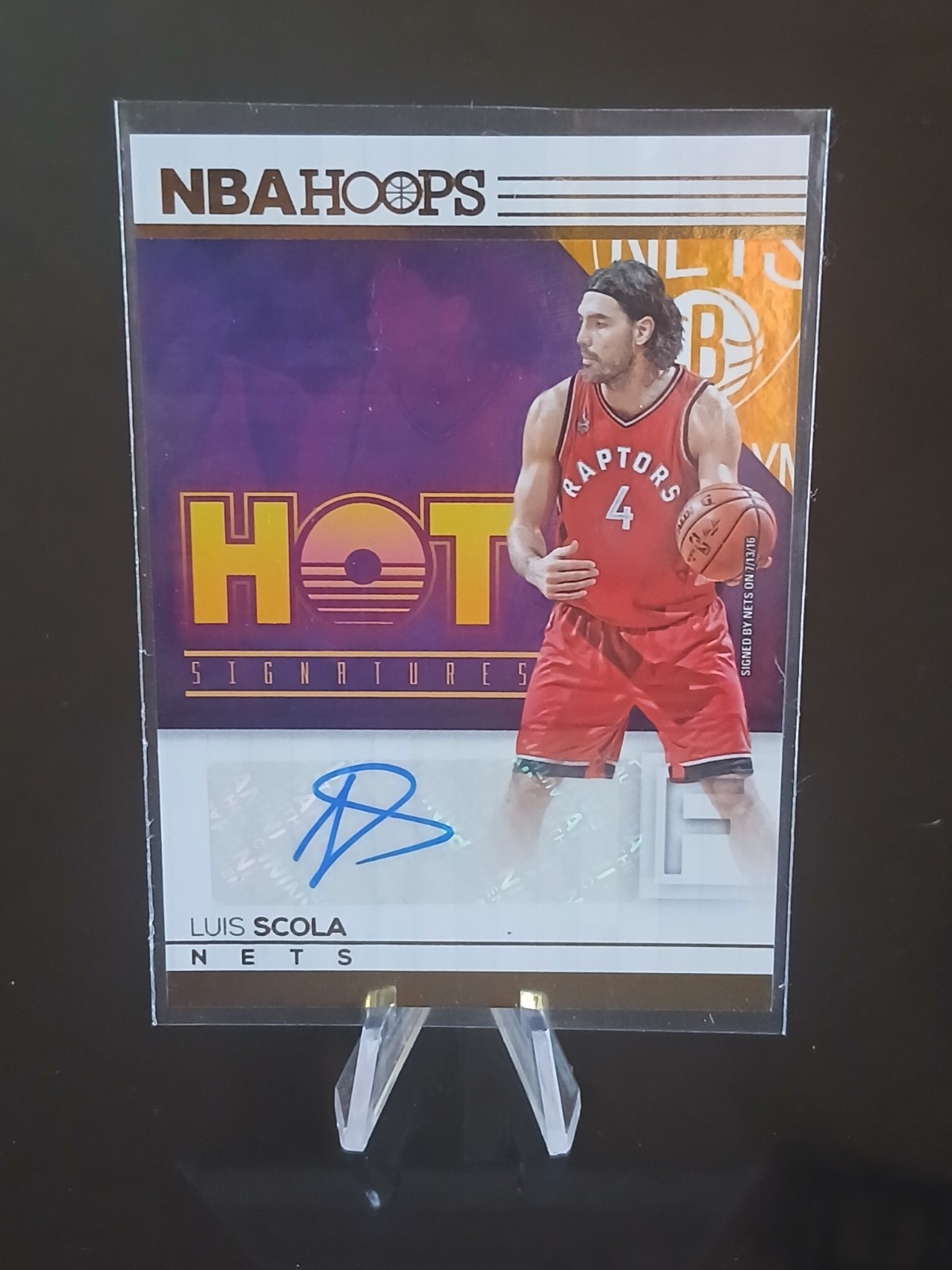 2016-17 Panini NBA HOOPS Hot Signatures LUIS SCOLA Auto #41 Raptors