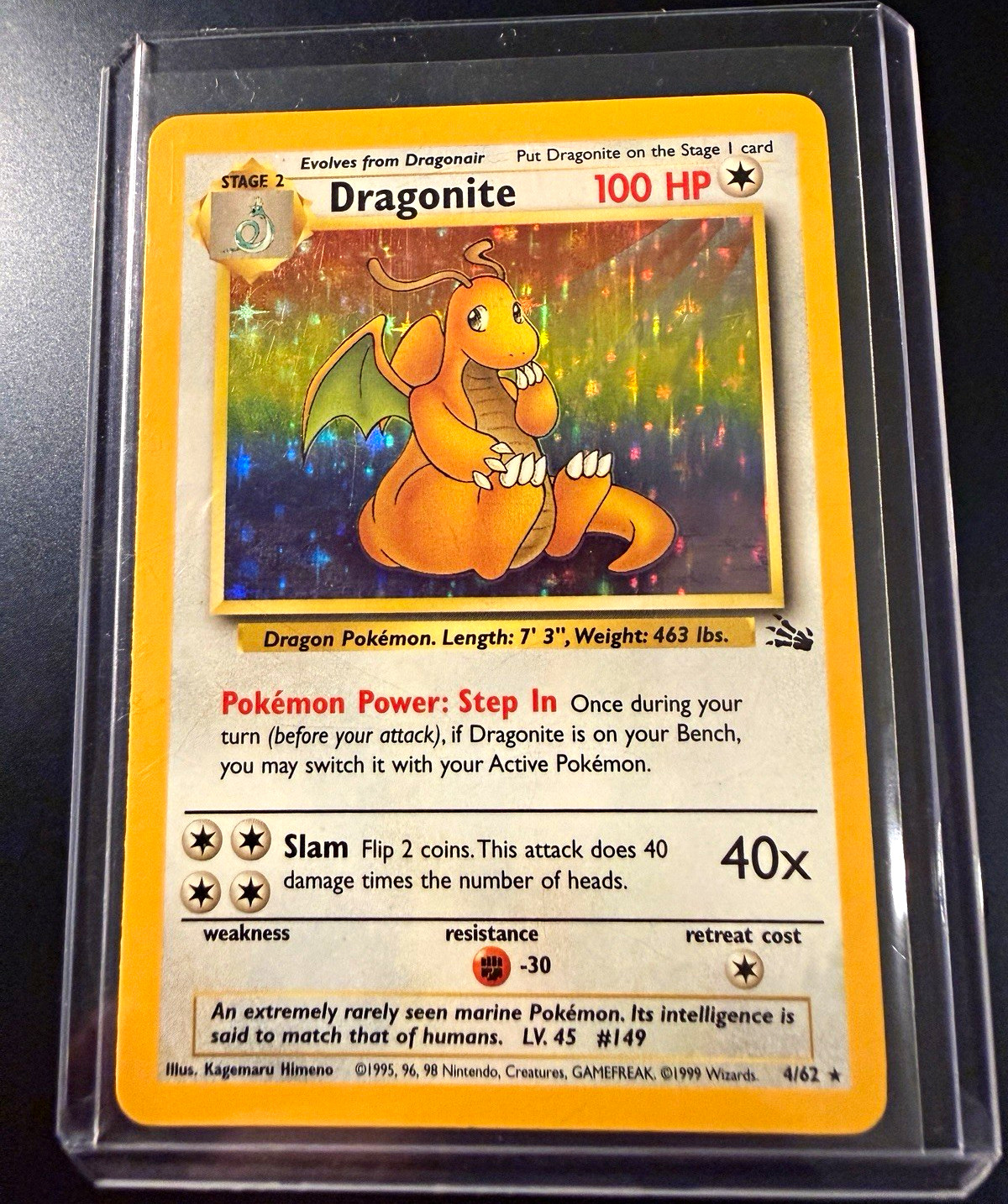 Wizards 1999 Pokémon Fossil Dragonite Holo 4/62 English Trading Card