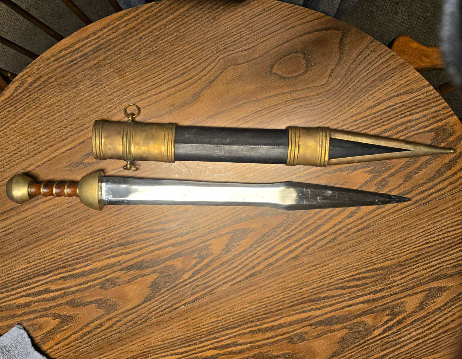 Double-Edge Steel Dirk Dagger, Full Tang, Ambidextrous, Brass/Wood, Sheath Double-Edge Steel Dirk Dagger, Full Tang, Ambidextrous, Brass/Wood, Sheath