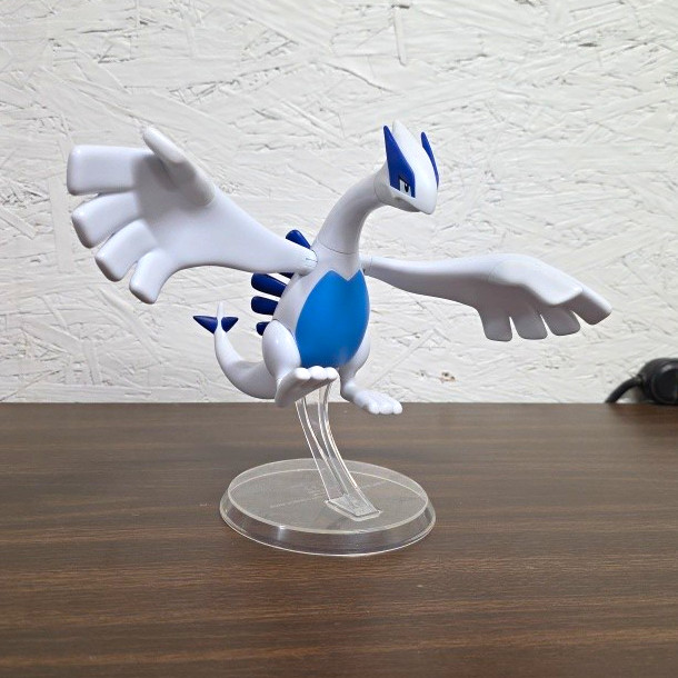 Jazwares Pokémon Lugia Plastic Figure w/ Clear Stand