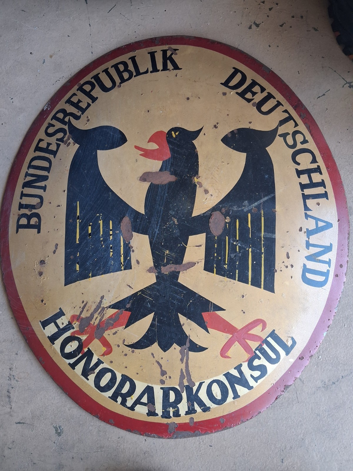 Bundesrepublik Deutschland Honorarkonsul German Eagle Round Metal Sign Gas & Oil