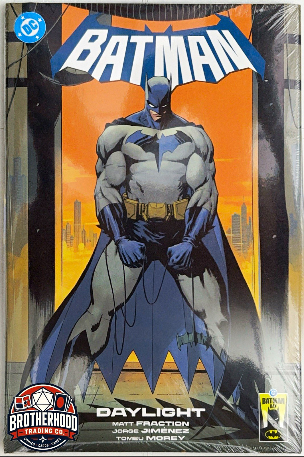 BATMAN DAY 2026 BATMAN V1 DAYLIGHT HC ABSOLUTE BATMAN #1 HOMAGE VAR PRESALE
