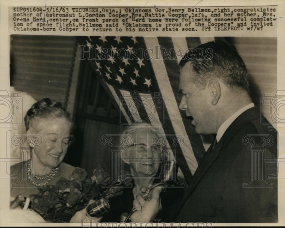 1963 Press Photo Mrs. Hattie Cooper, Mrs. Orena Herd, and Gov. Bellmon of OK