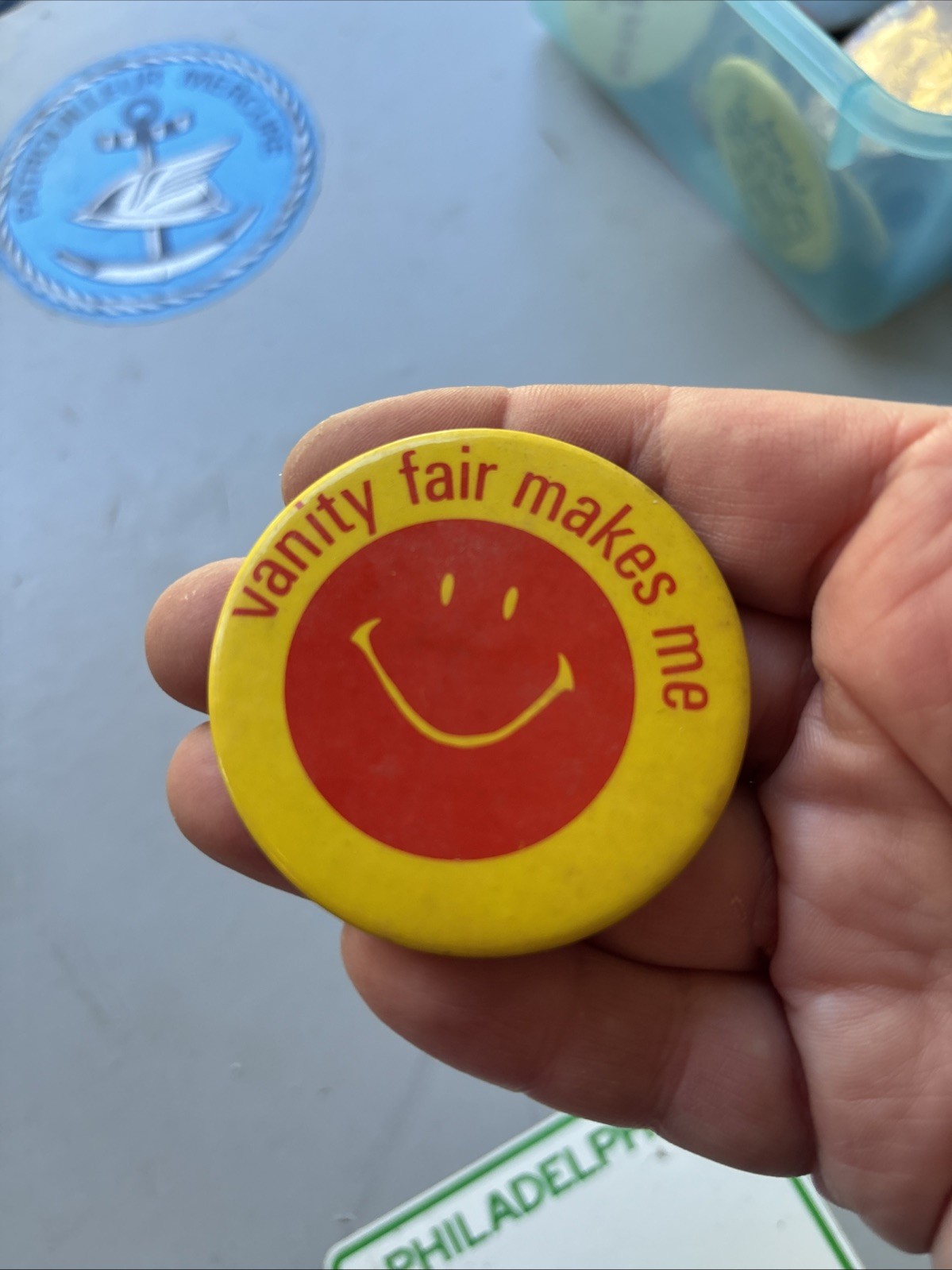 Vintage VANITY FAIR Makes Me Smile Smiley Face Pinback Button Pin